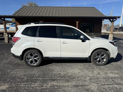 2017 Subaru Forester 2.5i Touring   - Photo 2 - Nocona, TX 76255