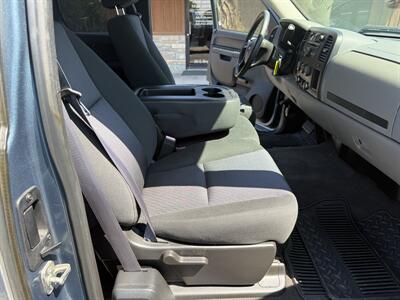 2012 GMC Sierra 1500 SL   - Photo 10 - Nocona, TX 76255