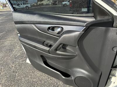 2017 Nissan Rogue S - Photo 17 - Nocona, TX 76255