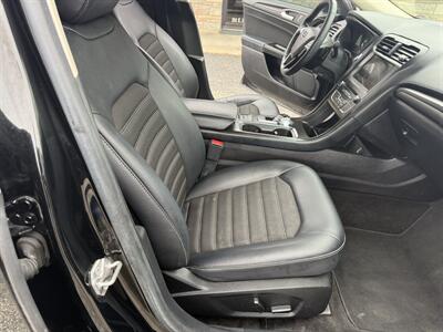 2018 Ford Fusion SE   - Photo 10 - Nocona, TX 76255