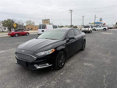 2018 Ford Fusion SE   - Photo 7 - Nocona, TX 76255
