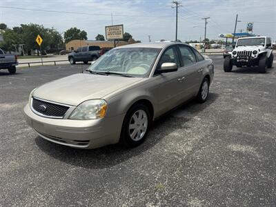 2006 Ford Five Hundred SE   - Photo 7 - Nocona, TX 76255