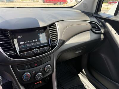 2017 Chevrolet Trax LS - Photo 13 - Nocona, TX 76255