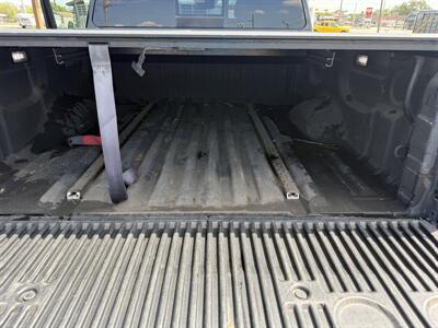 2017 Nissan Titan PRO-4X   - Photo 21 - Nocona, TX 76255