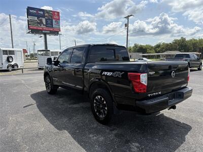 2017 Nissan Titan PRO-4X   - Photo 5 - Nocona, TX 76255