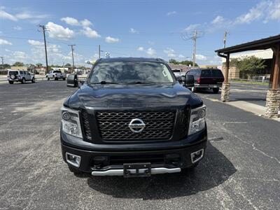 2017 Nissan Titan PRO-4X   - Photo 8 - Nocona, TX 76255