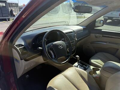 2012 Hyundai Santa Fe Limited   - Photo 13 - Nocona, TX 76255
