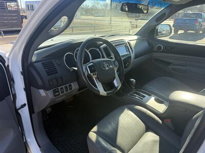 2015 Toyota Tacoma V6 4WD SR5   - Photo 13 - Nocona, TX 76255