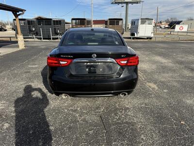 2018 Nissan Maxima 3.5 SV   - Photo 4 - Nocona, TX 76255