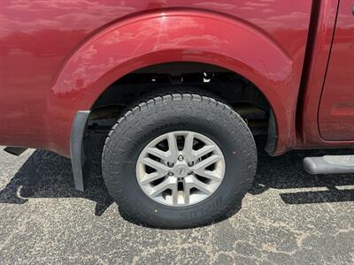 2017 Nissan Frontier SV 4WD   - Photo 18 - Nocona, TX 76255