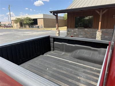 2017 Nissan Frontier SV 4WD   - Photo 20 - Nocona, TX 76255