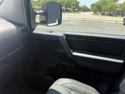 2011 Nissan Titan PRO-4X   - Photo 14 - Nocona, TX 76255