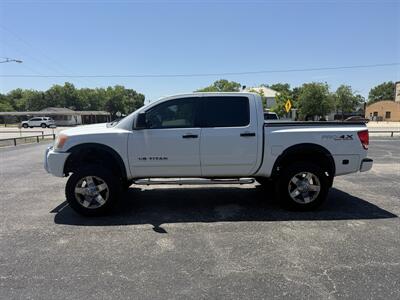 2011 Nissan Titan PRO-4X   - Photo 6 - Nocona, TX 76255