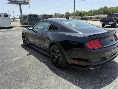 2021 Ford Mustang GT - Photo 5 - Nocona, TX 76255