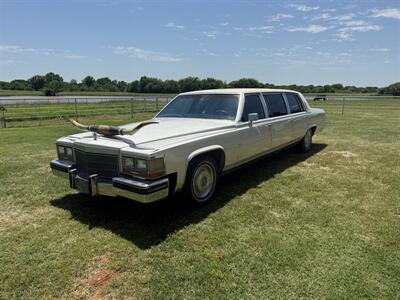 1987 Cadillac Brougham Limo - Photo 7 - Nocona, TX 76255