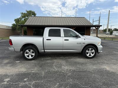 2014 RAM 1500 Express 4WD   - Photo 2 - Nocona, TX 76255