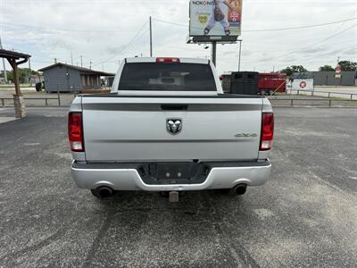 2014 RAM 1500 Express 4WD   - Photo 4 - Nocona, TX 76255
