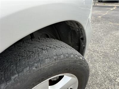 2014 RAM 1500 Express 4WD   - Photo 17 - Nocona, TX 76255
