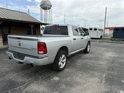 2014 RAM 1500 Express 4WD   - Photo 3 - Nocona, TX 76255