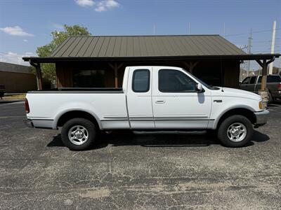 1997 Ford F-150 Lariat   - Photo 2 - Nocona, TX 76255
