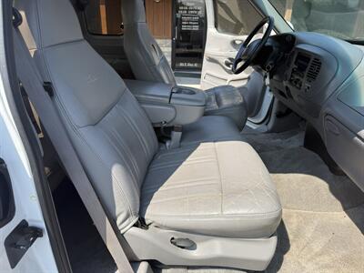 1997 Ford F-150 Lariat   - Photo 10 - Nocona, TX 76255