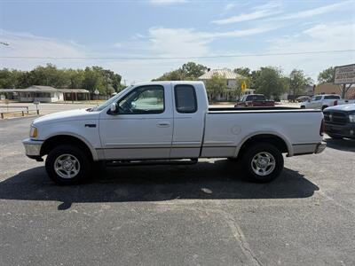 1997 Ford F-150 Lariat   - Photo 6 - Nocona, TX 76255