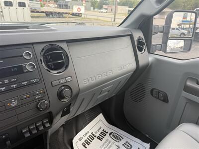 2011 Ford F-250 XL - Photo 13 - Nocona, TX 76255