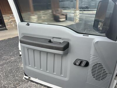 2011 Ford F-250 XL - Photo 16 - Nocona, TX 76255
