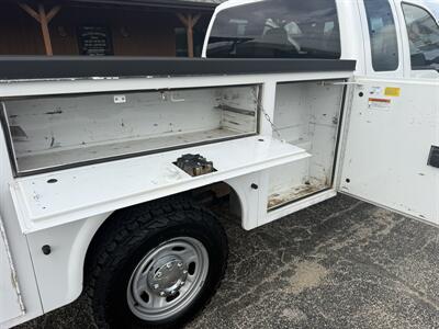 2011 Ford F-250 XL - Photo 19 - Nocona, TX 76255