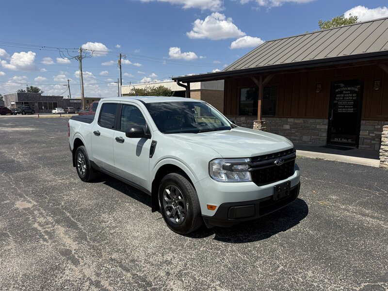 2024 Ford Maverick XLT   - Photo 1 - Nocona, TX 76255