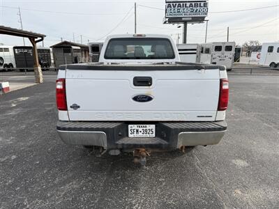 2016 Ford F-250 XL 4WD   - Photo 4 - Nocona, TX 76255