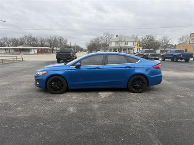 2019 Ford Fusion SE   - Photo 6 - Nocona, TX 76255