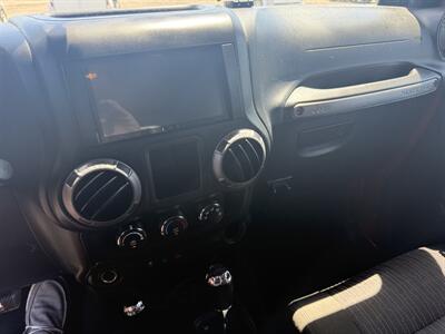 2011 Jeep Wrangler Sport   - Photo 14 - Nocona, TX 76255