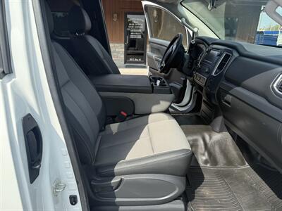 2019 Nissan Titan S   - Photo 10 - Nocona, TX 76255