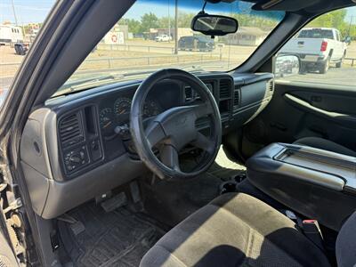 2006 Chevrolet Silverado 1500 LS   - Photo 11 - Nocona, TX 76255