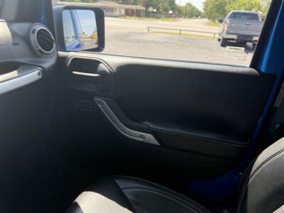 2015 Jeep Wrangler Freedom Edition   - Photo 12 - Nocona, TX 76255