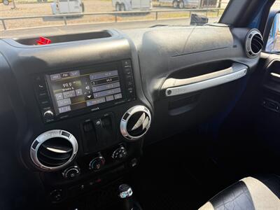 2015 Jeep Wrangler Freedom Edition   - Photo 13 - Nocona, TX 76255