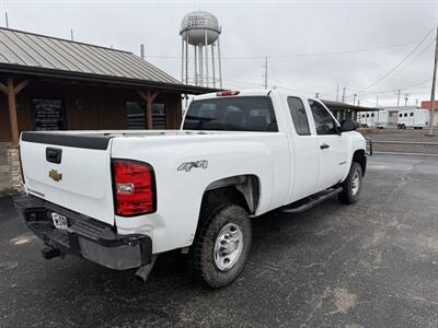 2010 Chevrolet Silverado 2500 Work Truck 4WD   - Photo 3 - Nocona, TX 76255