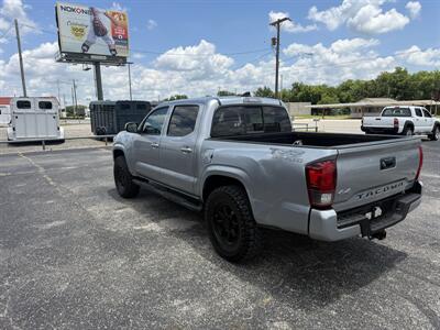2023 Toyota Tacoma SR5 V6 4WD - Photo 5 - Nocona, TX 76255