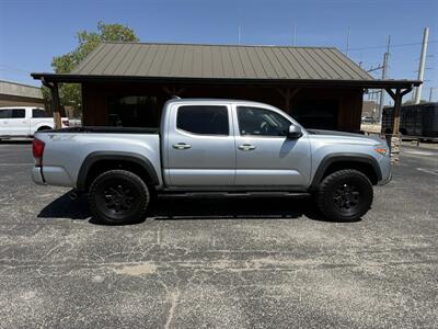2023 Toyota Tacoma SR5 V6 - Photo 2 - Nocona, TX 76255