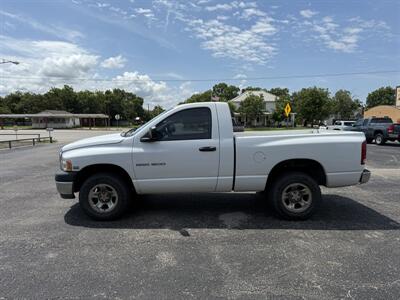 2004 Dodge Ram 1500 ST 4WD   - Photo 6 - Nocona, TX 76255