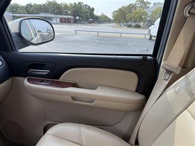 2007 Chevrolet Avalanche LT 1500   - Photo 14 - Nocona, TX 76255