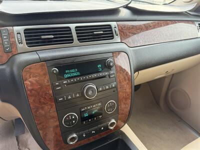2007 Chevrolet Avalanche LT 1500   - Photo 15 - Nocona, TX 76255
