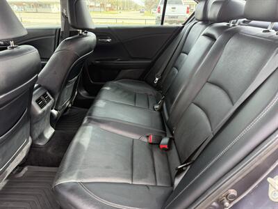 2014 Honda Accord EX-L w/Navi   - Photo 12 - Nocona, TX 76255