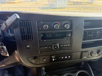 2021 Chevrolet Express 2500 - Photo 15 - Nocona, TX 76255
