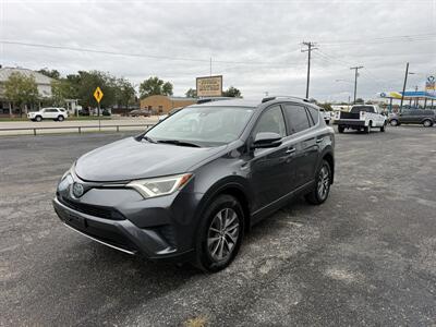 2018 Toyota RAV4 Hybrid LE - Photo 7 - Nocona, TX 76255
