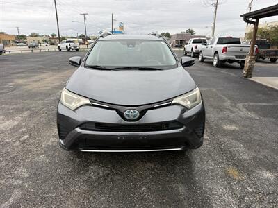 2018 Toyota RAV4 Hybrid LE - Photo 8 - Nocona, TX 76255