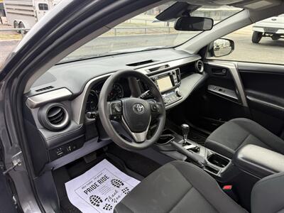 2018 Toyota RAV4 Hybrid LE - Photo 12 - Nocona, TX 76255