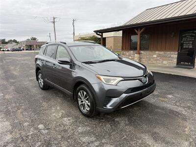 2018 Toyota RAV4 Hybrid LE - Photo 1 - Nocona, TX 76255
