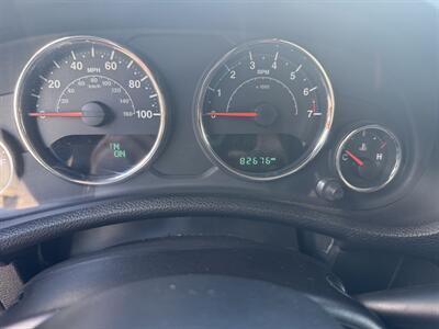 2015 Jeep Wrangler Sahara   - Photo 15 - Nocona, TX 76255